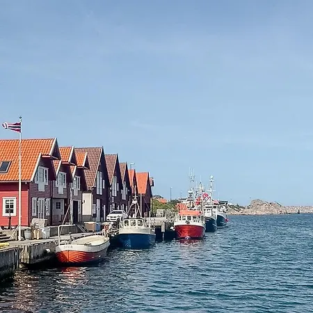 Traditional With Sea View In Jaeren * Sirevåg