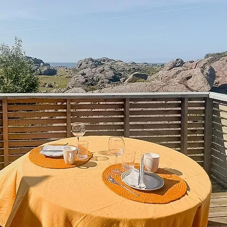 Traditional With Sea View In Jaeren Vakantiehuis